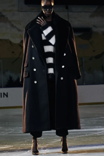 Look 25